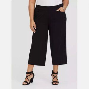 TORRID Black Culotte Wide Leg Side Zip Pants Size 10 ~EUC